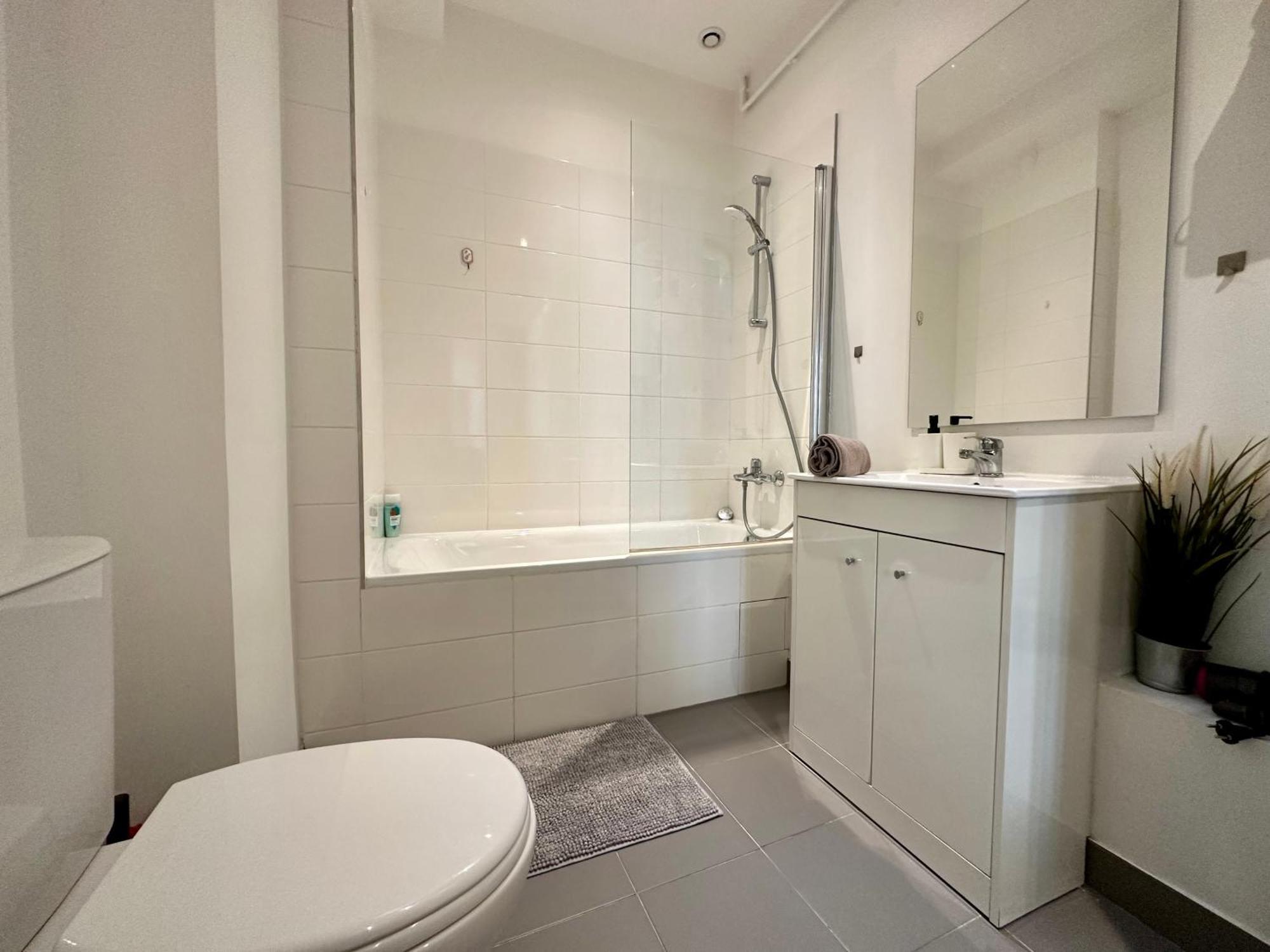 Appartamento Champs Elysees 3 *